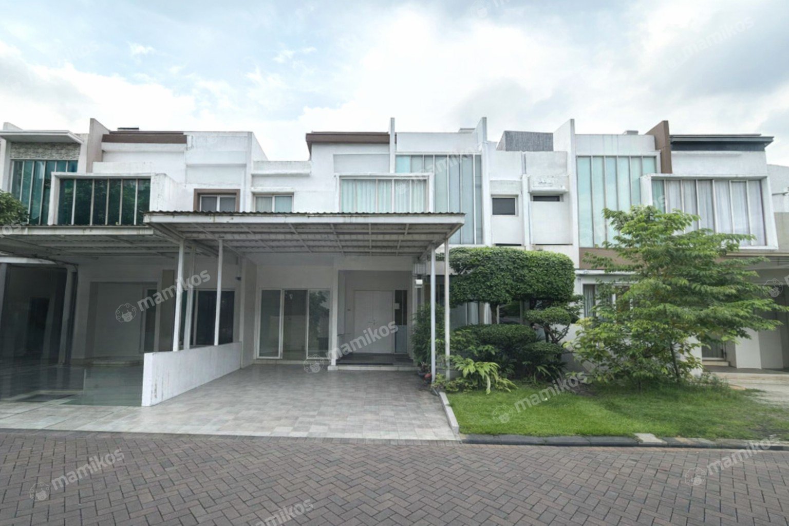 Rumah Sertifikat HGB 4 Kamar Tidur 4 Kamar Mandi Jakarta Garden City Jakarta Timur