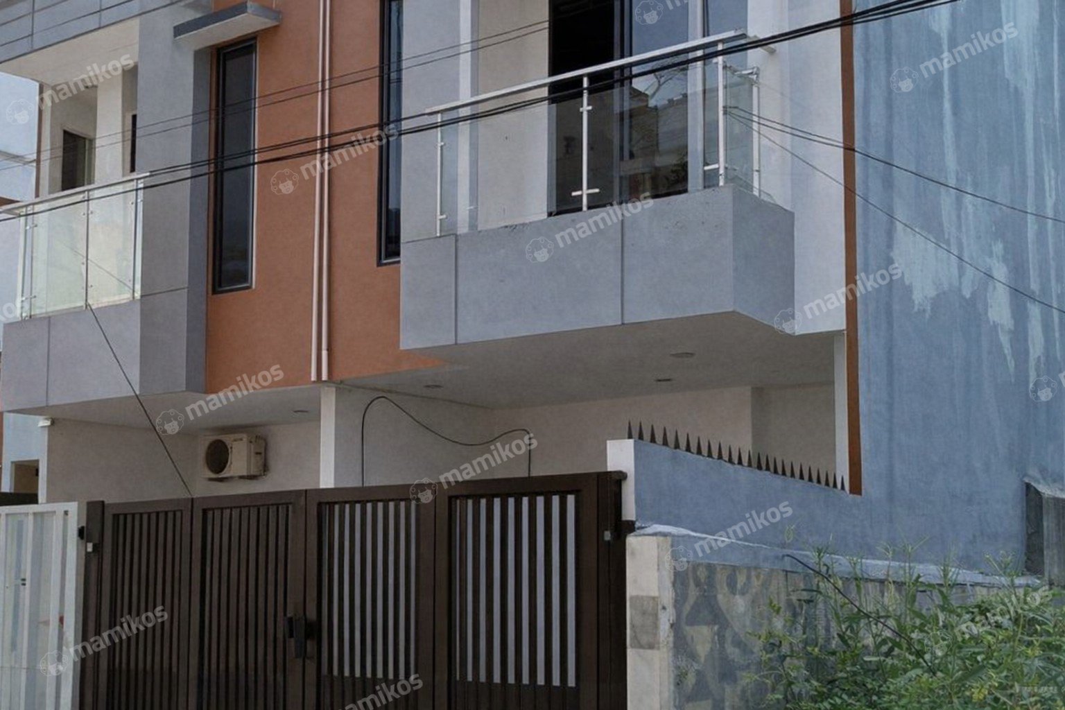 Rumah Sertifikat SHM 2 Kamar Tidur 2 Kamar Mandi Sunter Jakarta Utara