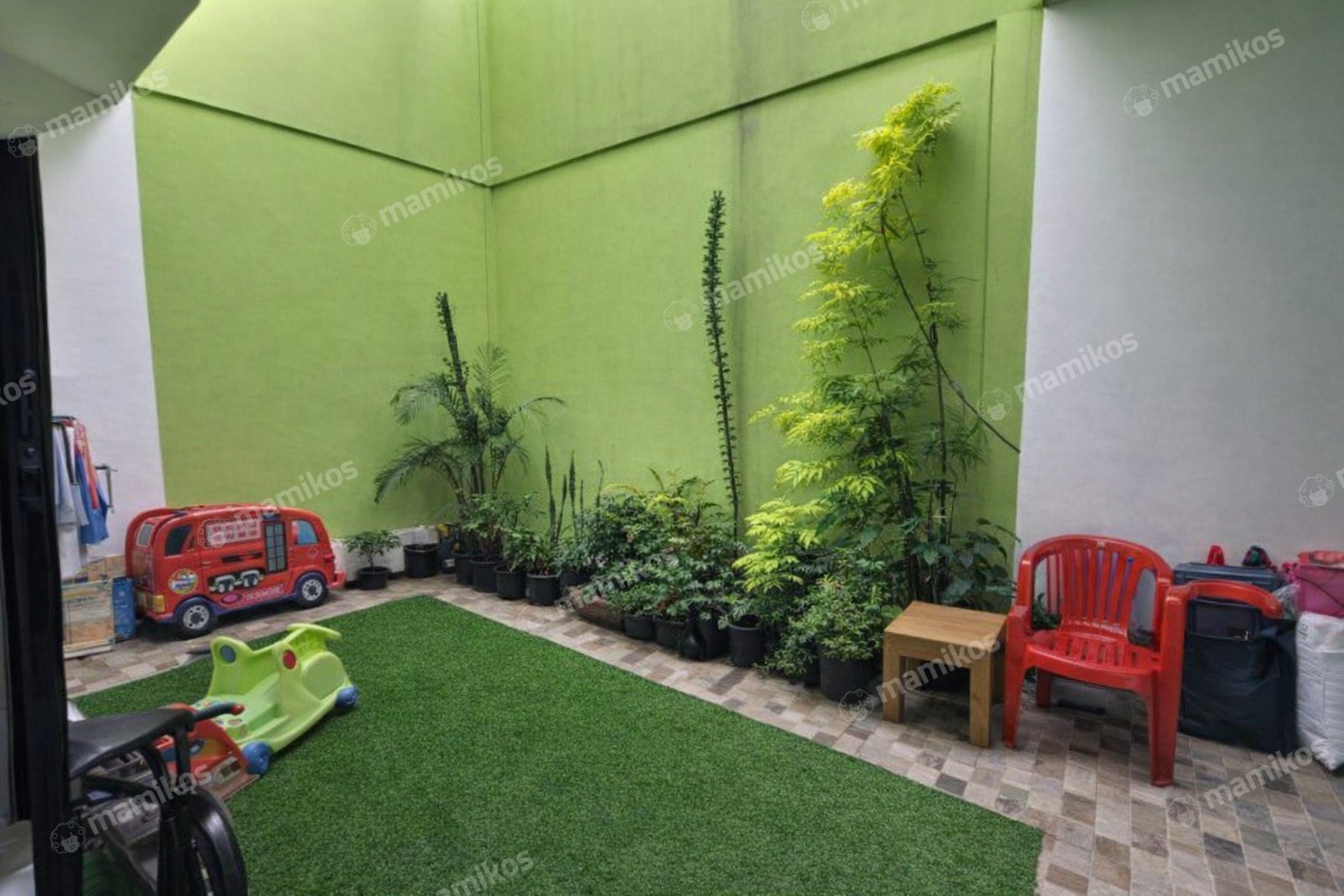 Rumah Sertifikat SHM 7 Kamar Tidur 5 Kamar Mandi Cibubur Jakarta Timur - Photo 2