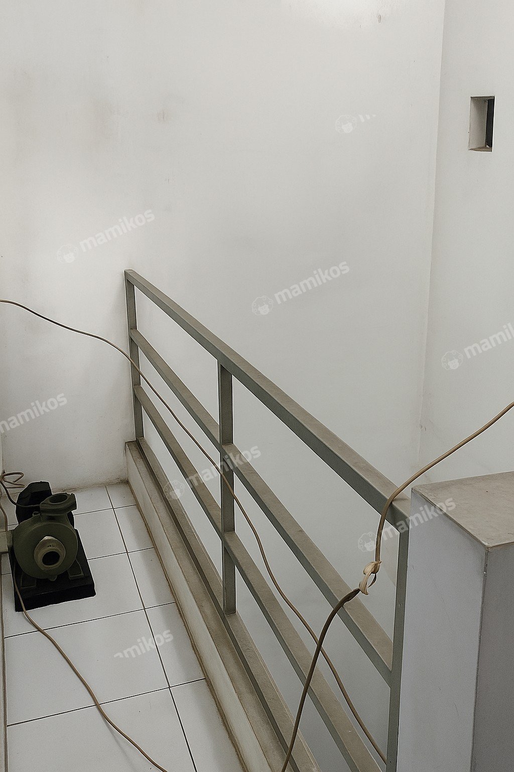 Rumah Sertifikat SHM 4 Kamar Tidur 3 Kamar Mandi Sunter Jakarta Utara - Photo 2