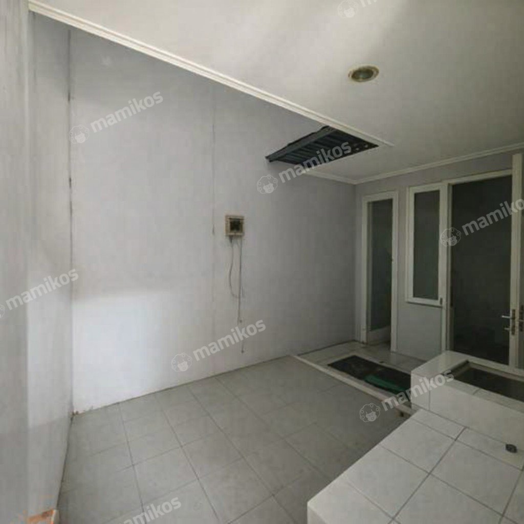 Rumah Sertifikat PPJB 4 Kamar Tidur 1 Kamar Mandi Jakarta Garden City Jakarta Timur - Photo 4
