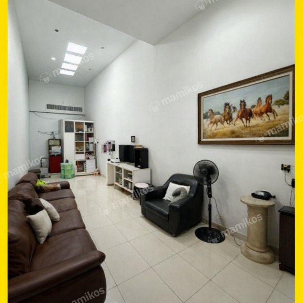 Rumah Sertifikat SHM 3 Kamar Tidur 3 Kamar Mandi Jelambar Jakarta Barat - Photo 2