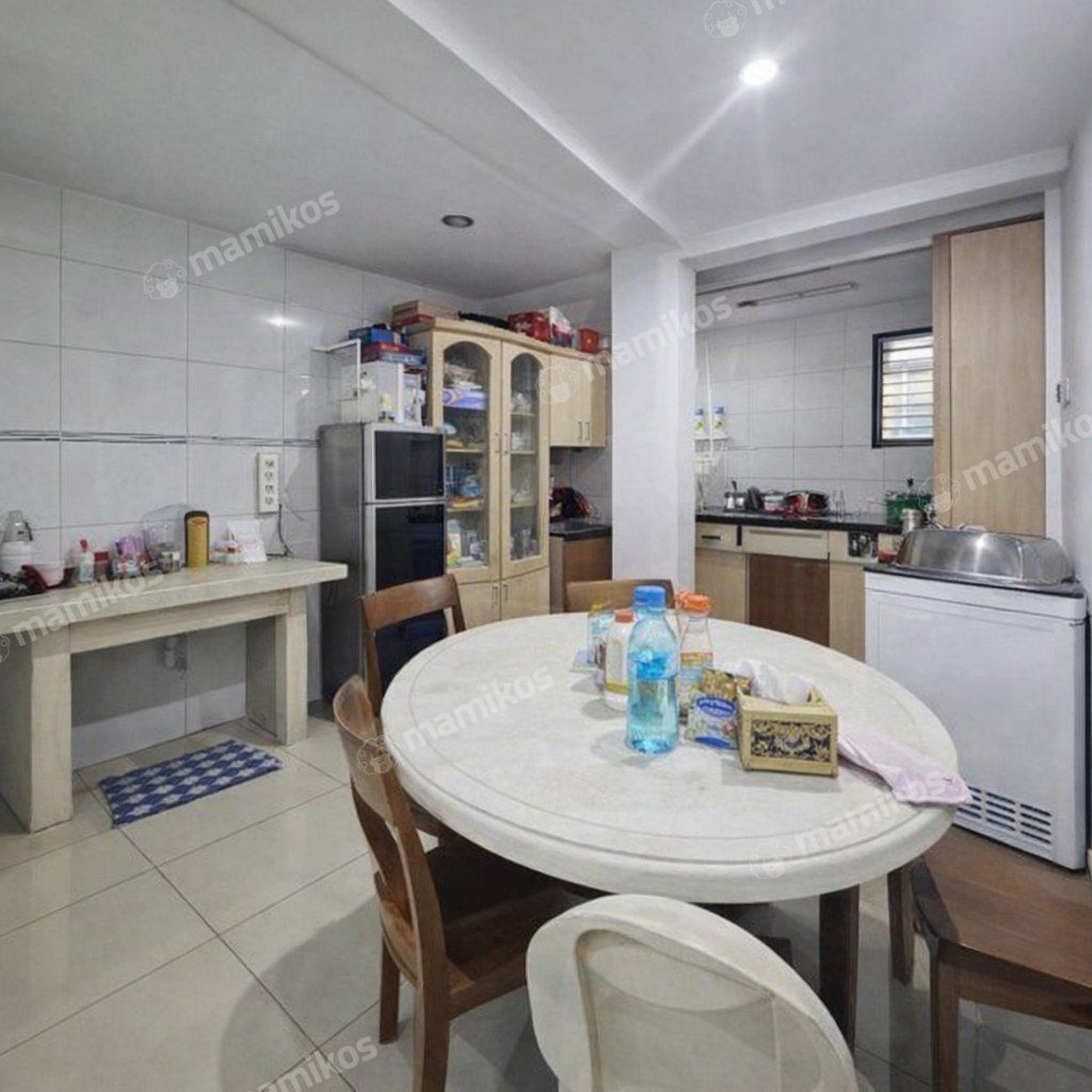Rumah Sertifikat SHM 3 Kamar Tidur 3 Kamar Mandi Jelambar Jakarta Barat - Photo 4