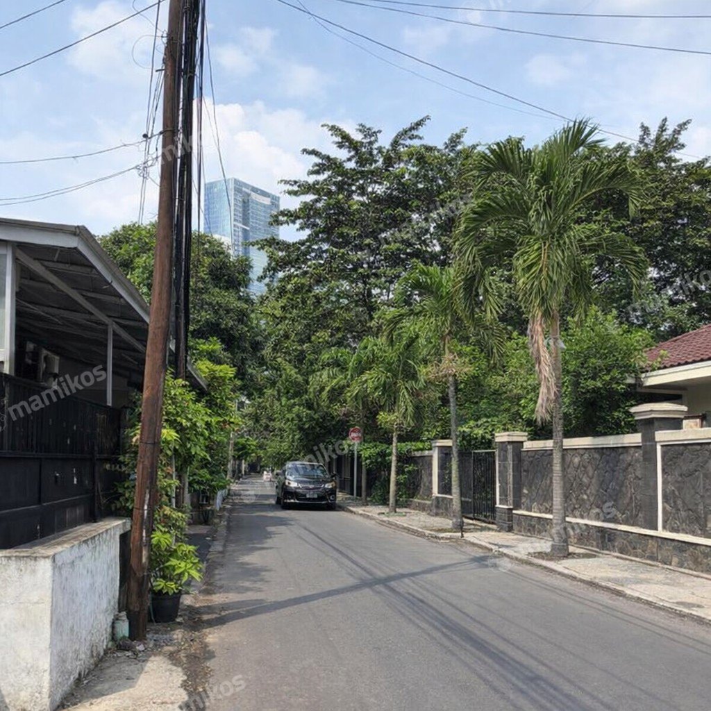 Rumah Sertifikat SHM 27 Kamar Tidur 18 Kamar Mandi Setiabudi Jakarta Selatan - Photo 3