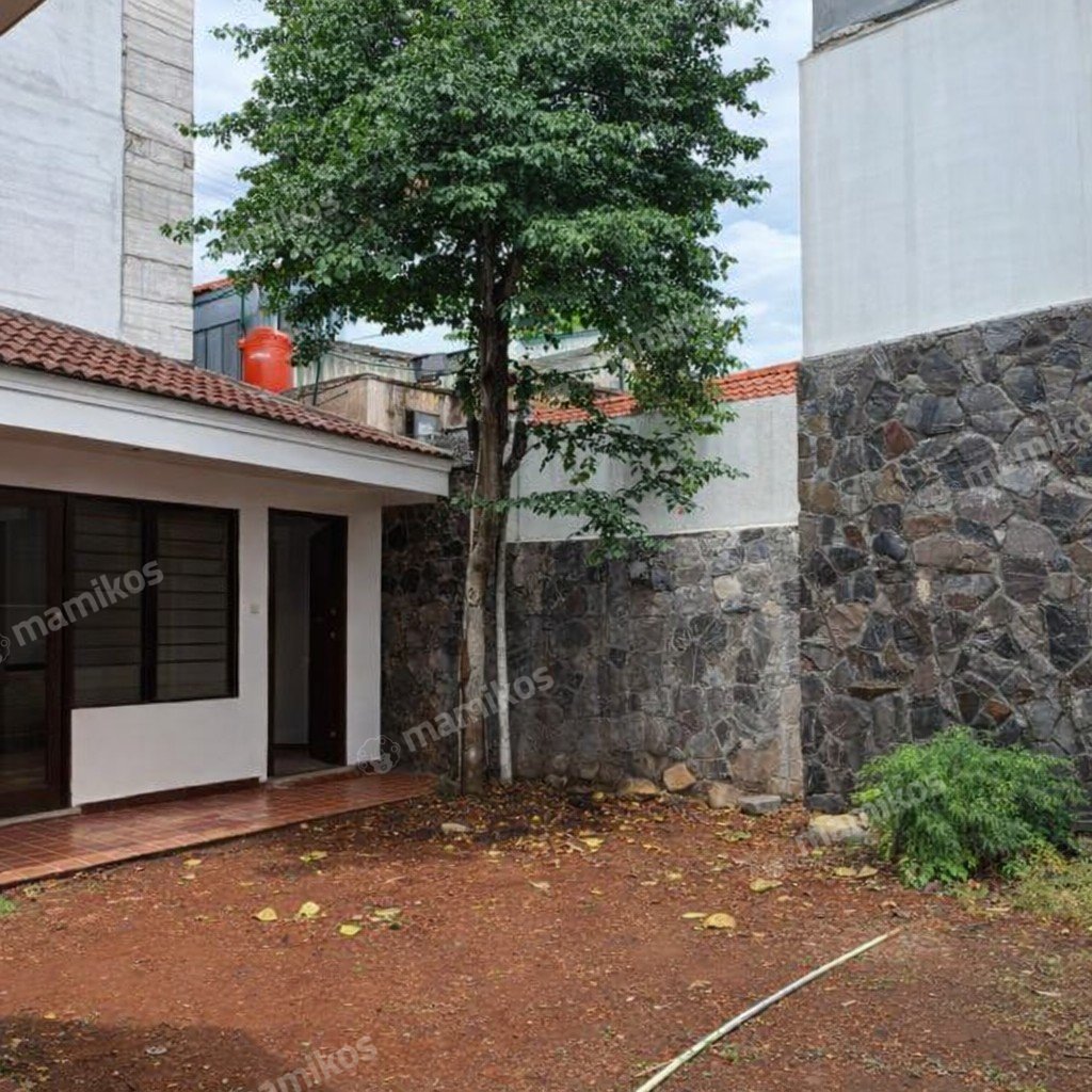 Rumah Sertifikat SHM 3 Kamar Tidur 2 Kamar Mandi Tebet Jakarta Selatan - Photo 3