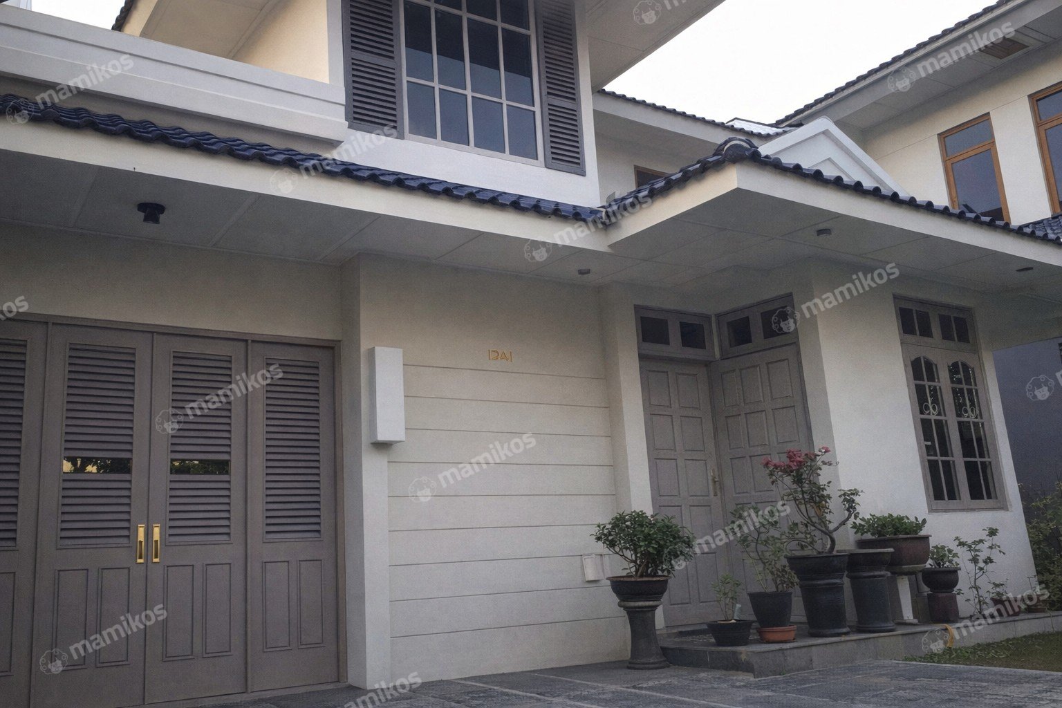 Rumah 5KT 4KM Kebon Jeruk Jakarta Barat