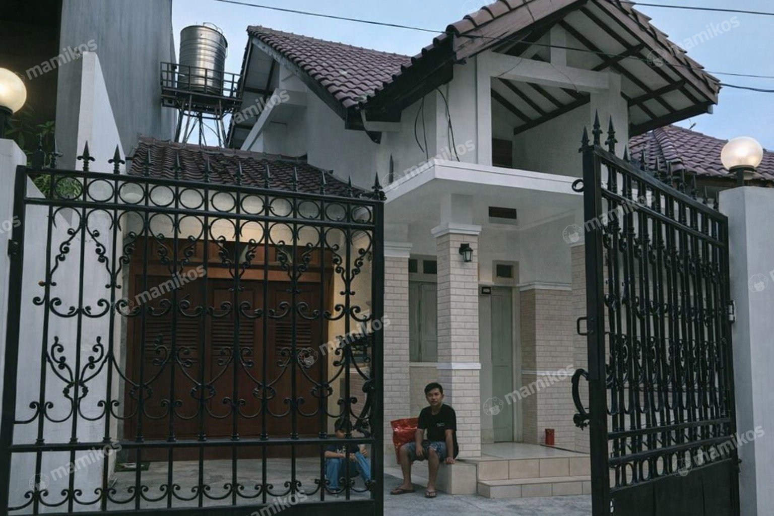 Rumah Sertifikat SHM 3 Kamar Tidur 3 Kamar Mandi Kebayoran Baru Jakarta Selatan