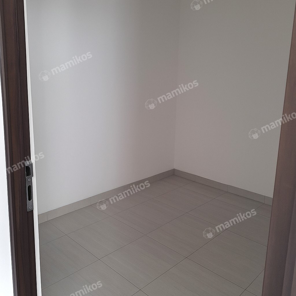 Rumah Sertifikat SHM 11 Kamar Tidur 4 Kamar Mandi Tanjung Duren Jakarta Barat - Photo 4