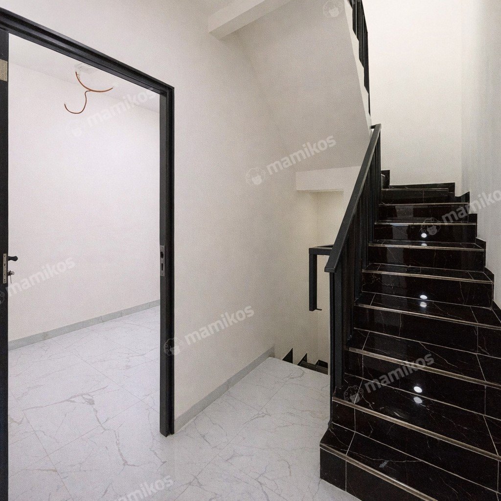Rumah Sertifikat SHM 3 Kamar Tidur 3 Kamar Mandi Duri Kepa Jakarta Barat - Photo 5