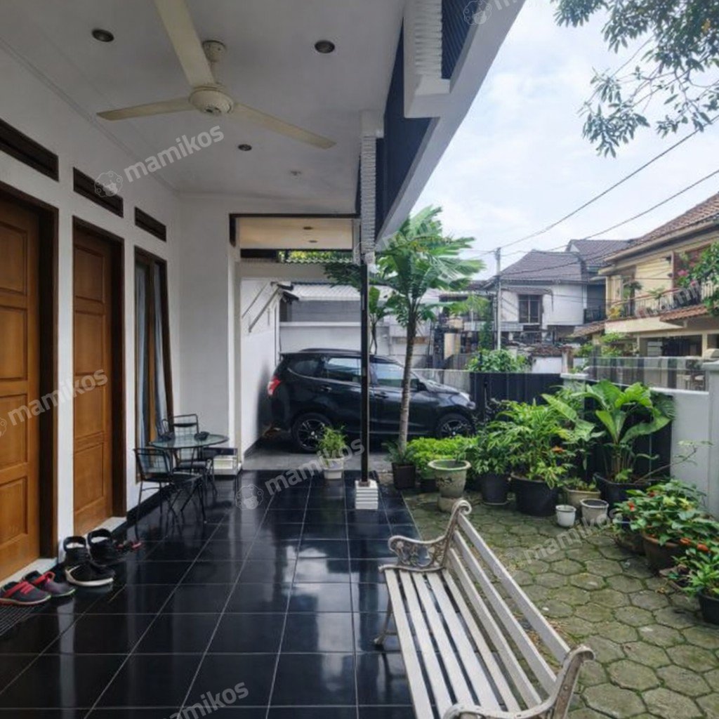 Rumah Sertifikat SHM 4 Kamar Tidur 3 Kamar Mandi Radio Dalam Jakarta Selatan - Photo 2