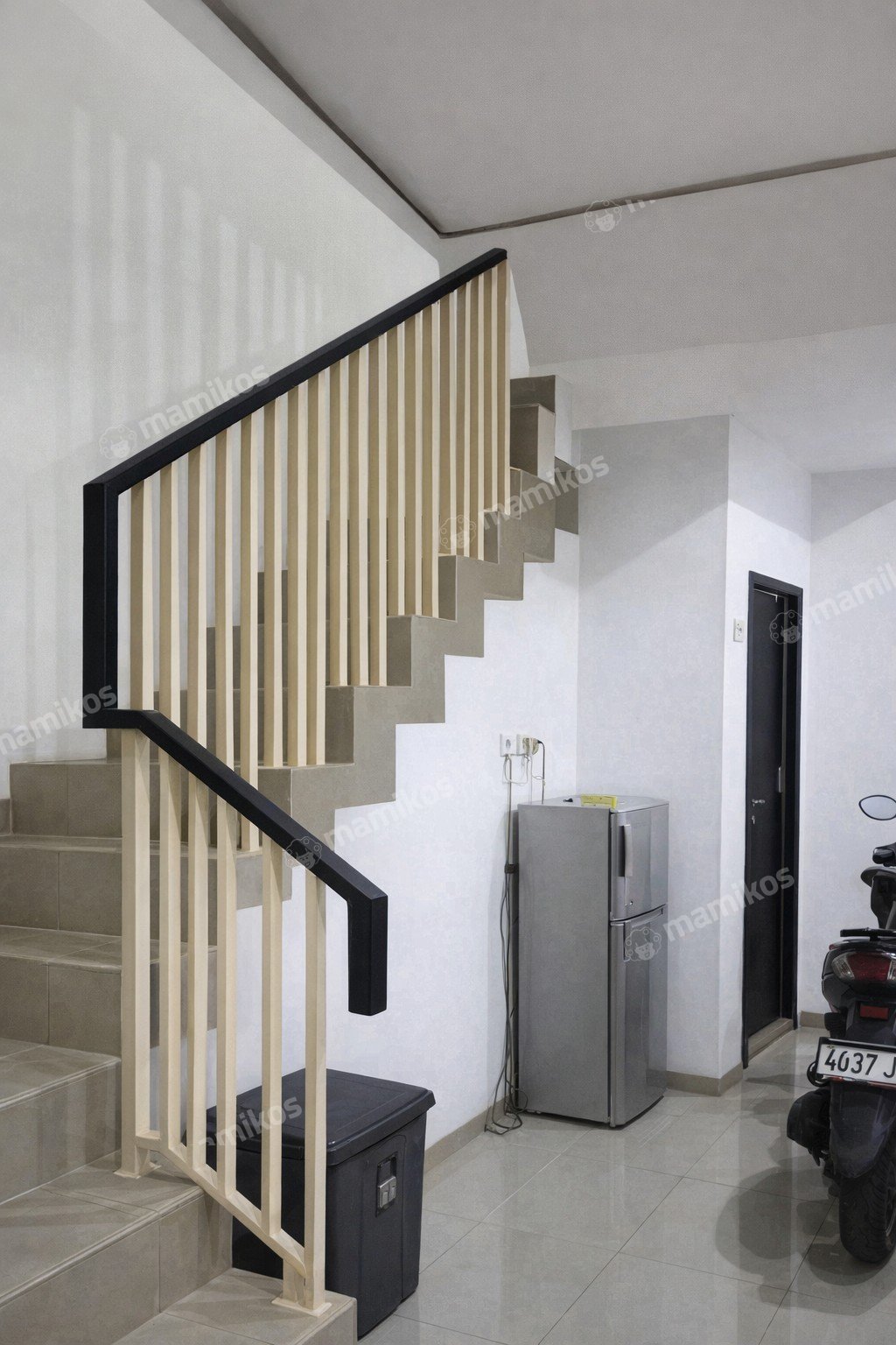Rumah Sertifikat HGB 2 Kamar Tidur 1 Kamar Mandi Citra Garden Jakarta Barat - Photo 2