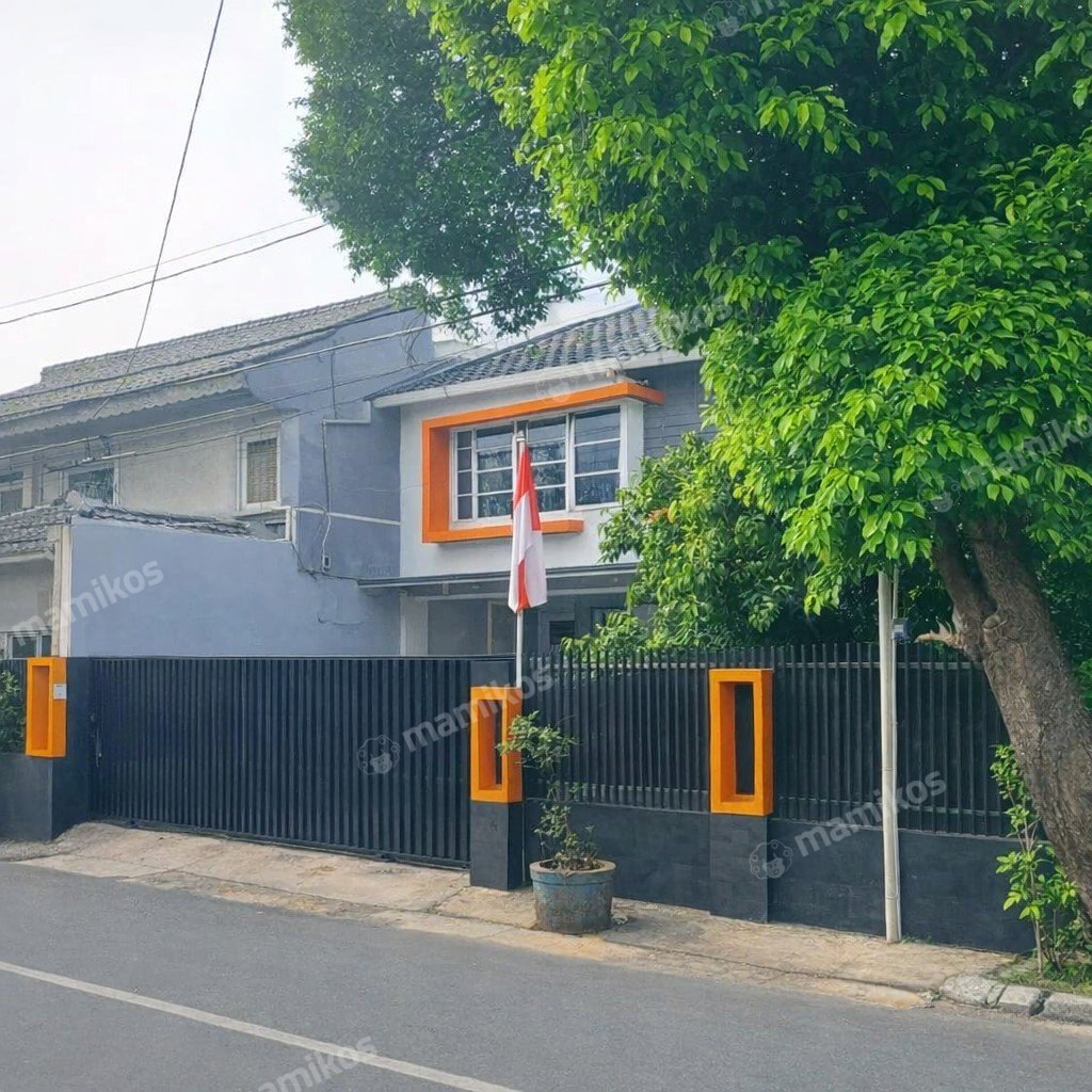 Rumah Sertifikat SHM 5 Kamar Tidur 4 Kamar Mandi Pasar Rebo Jakarta Timur - Photo 3
