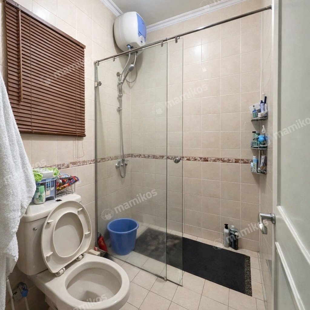 Rumah Sertifikat SHM 6 Kamar Tidur 5 Kamar Mandi Cibubur Jakarta Timur - Photo 5
