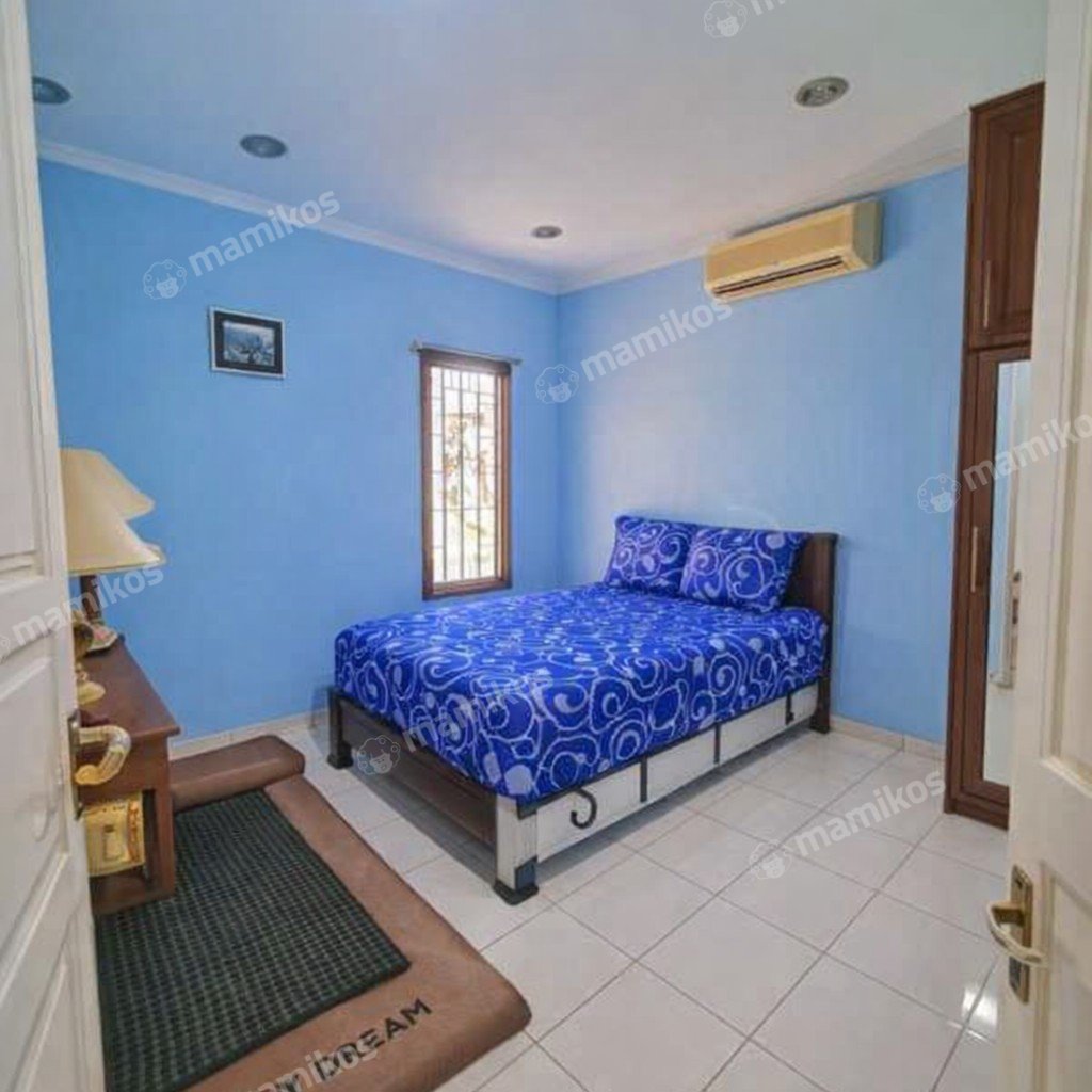 Rumah Sertifikat SHM 5 Kamar Tidur 4 Kamar Mandi Cibubur Jakarta Timur - Photo 3
