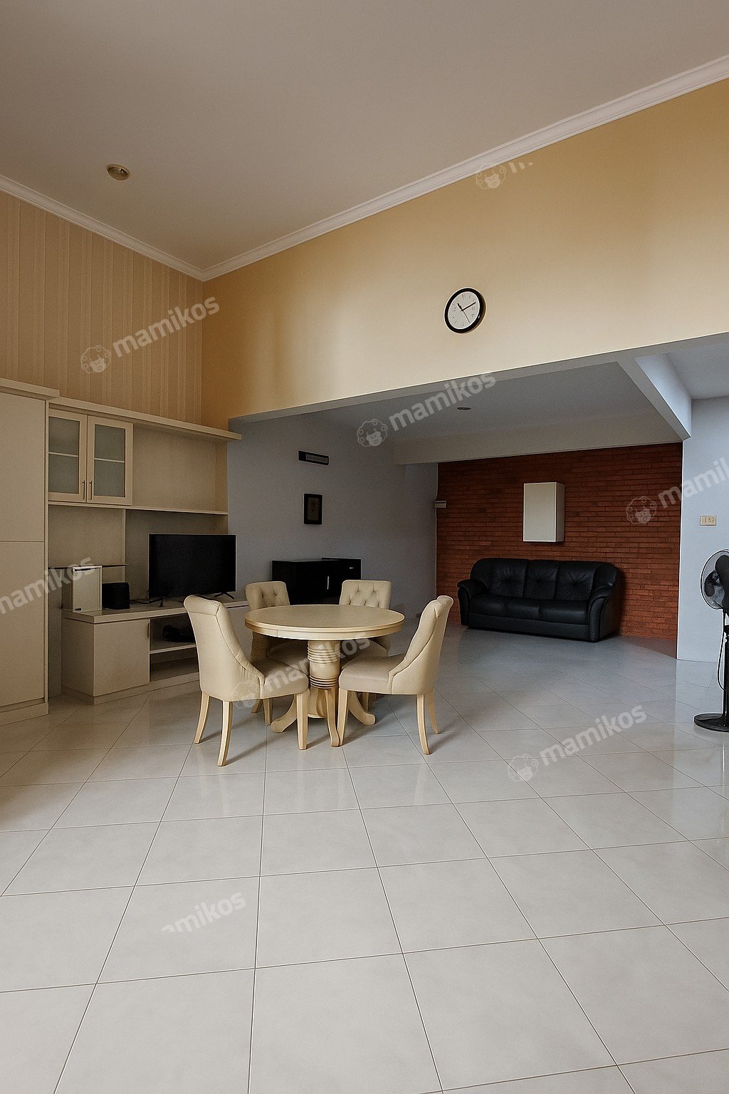 Rumah Sertifikat SHM 2 Kamar Tidur 1 Kamar Mandi Citra Grand Jakarta Timur - Photo 2