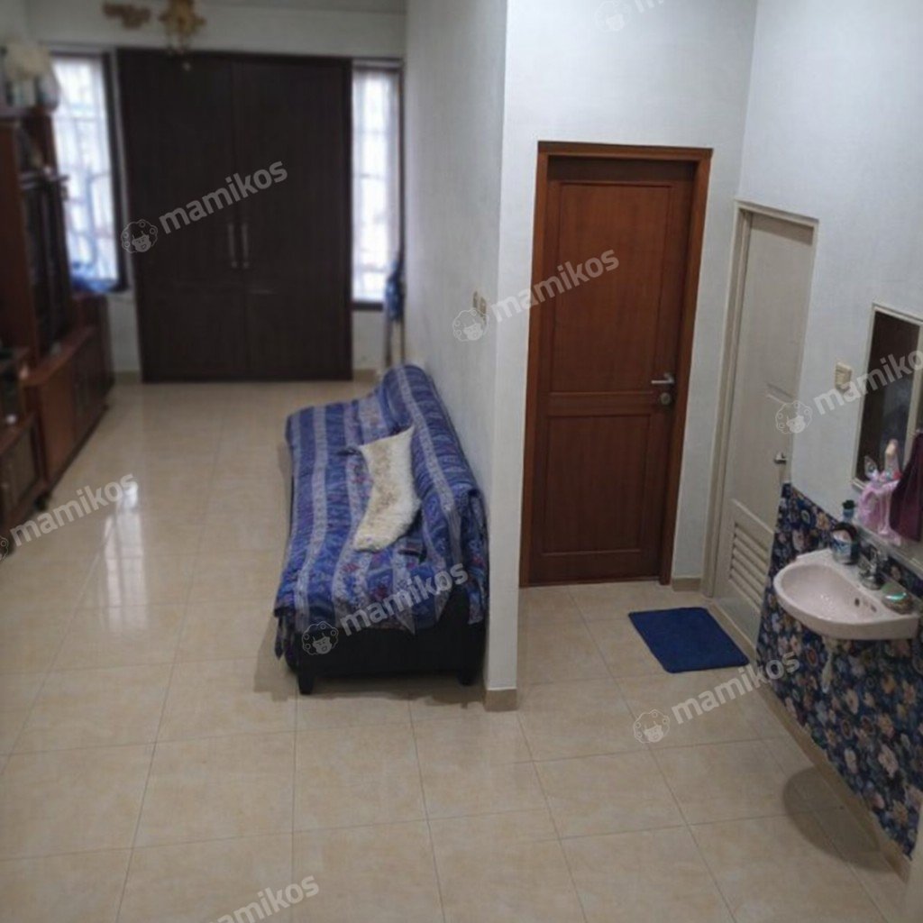 Rumah Sertifikat SHM 3 Kamar Tidur 2 Kamar Mandi Tomang Jakarta Barat - Photo 2