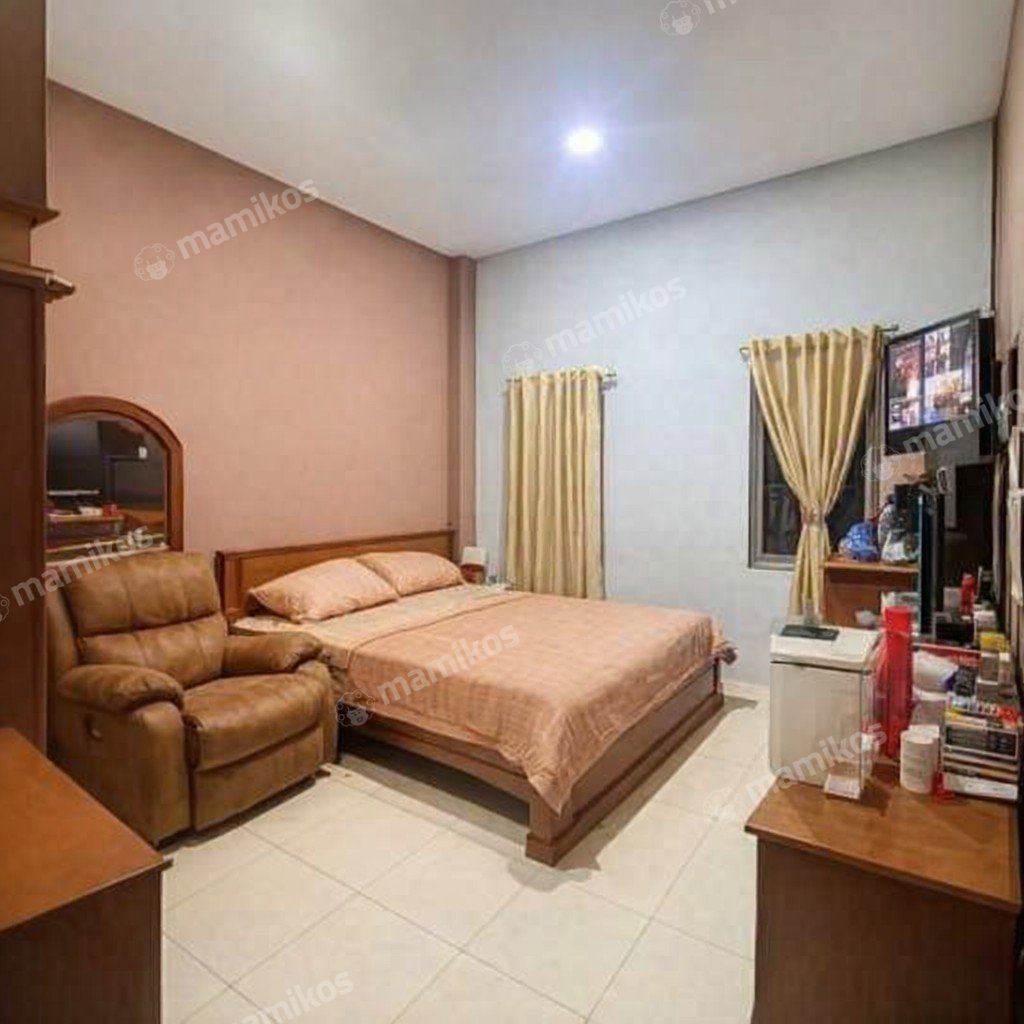 Rumah Sertifikat SHM 5 Kamar Tidur 5 Kamar Mandi Jembatan Dua Jakarta Barat - Photo 4