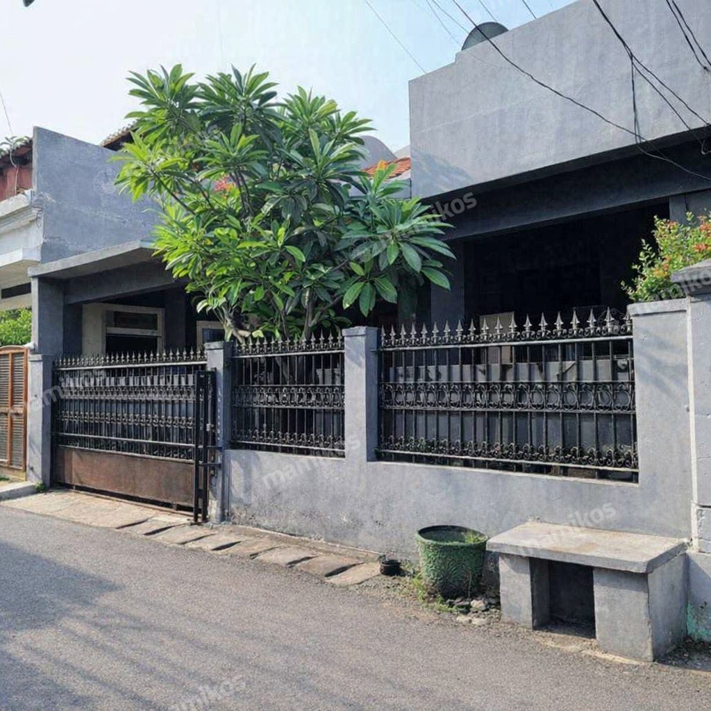 Rumah Sertifikat SHM 4 Kamar Tidur 3 Kamar Mandi Pondok Bambu Jakarta Timur