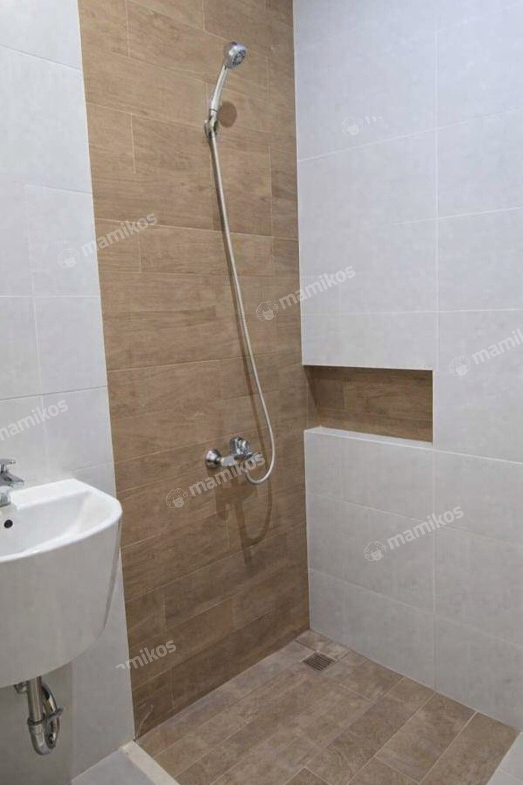 Rumah Sertifikat SHM 4 Kamar Tidur 4 Kamar Mandi Kelapa Gading Jakarta Utara - Photo 2