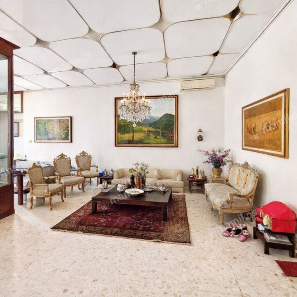 Rumah Sertifikat SHM 4 Kamar Tidur 4 Kamar Mandi Kebayoran Baru Jakarta Selatan - Photo 3