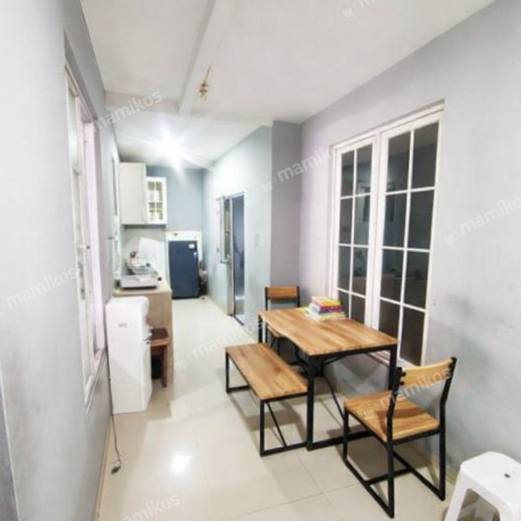 Rumah Sertifikat SHM 4 Kamar Tidur 4 Kamar Mandi Pantai Indah Kapuk Jakarta Utara - Photo 2