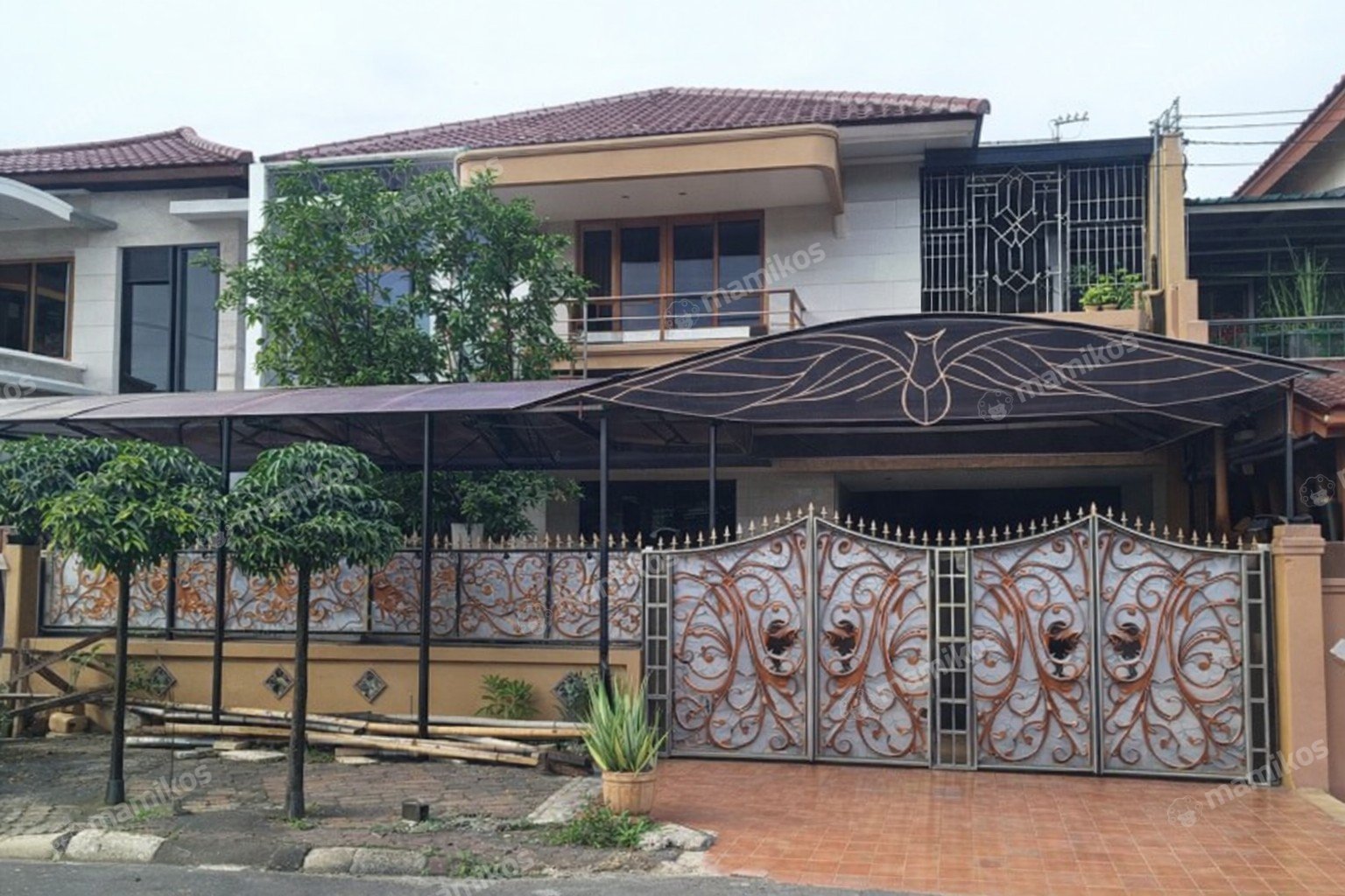 Rumah Sertifikat SHM 4 Kamar Tidur 4 Kamar Mandi Cakung Jakarta Timur
