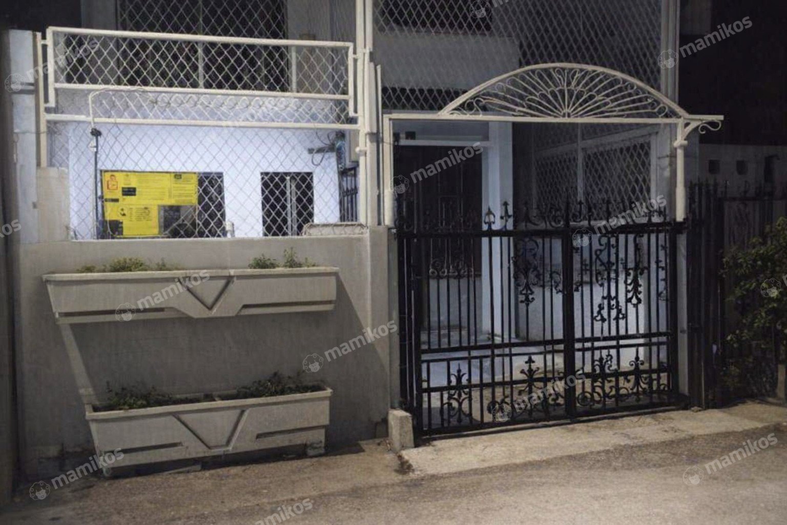 Rumah 4 Kamar Tidur 2 Kamar Mandi 2 Lantai Bojong Indah Jakarta Barat - Photo 2