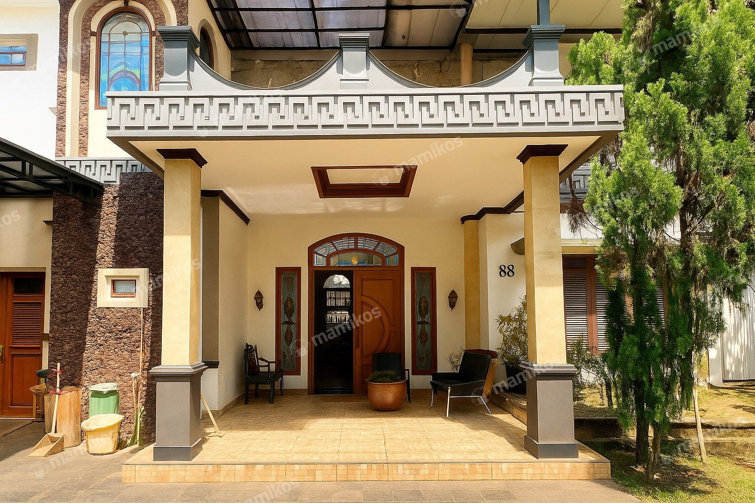 Rumah 6 Kamar Tidur 5 Kamar Mandi 2 Lantai Jagakarsa Jakarta Selatan