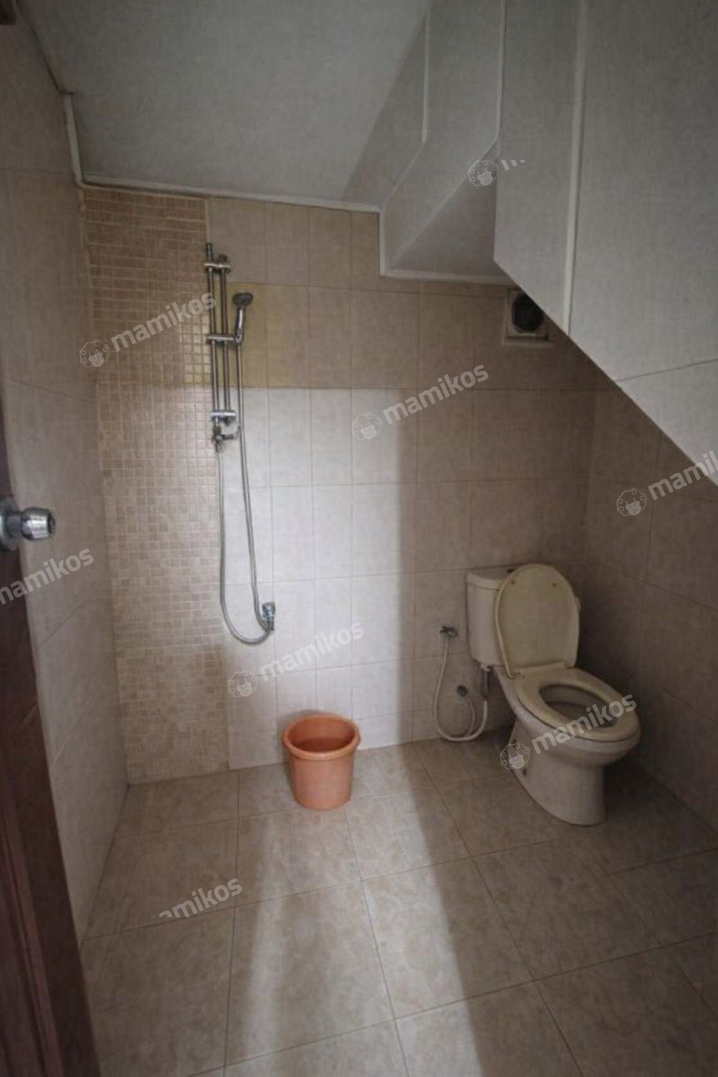 Rumah Sertifikat SHM 3 Kamar Tidur 3 Kamar Mandi Jagakarsa Jakarta Selatan - Photo 2