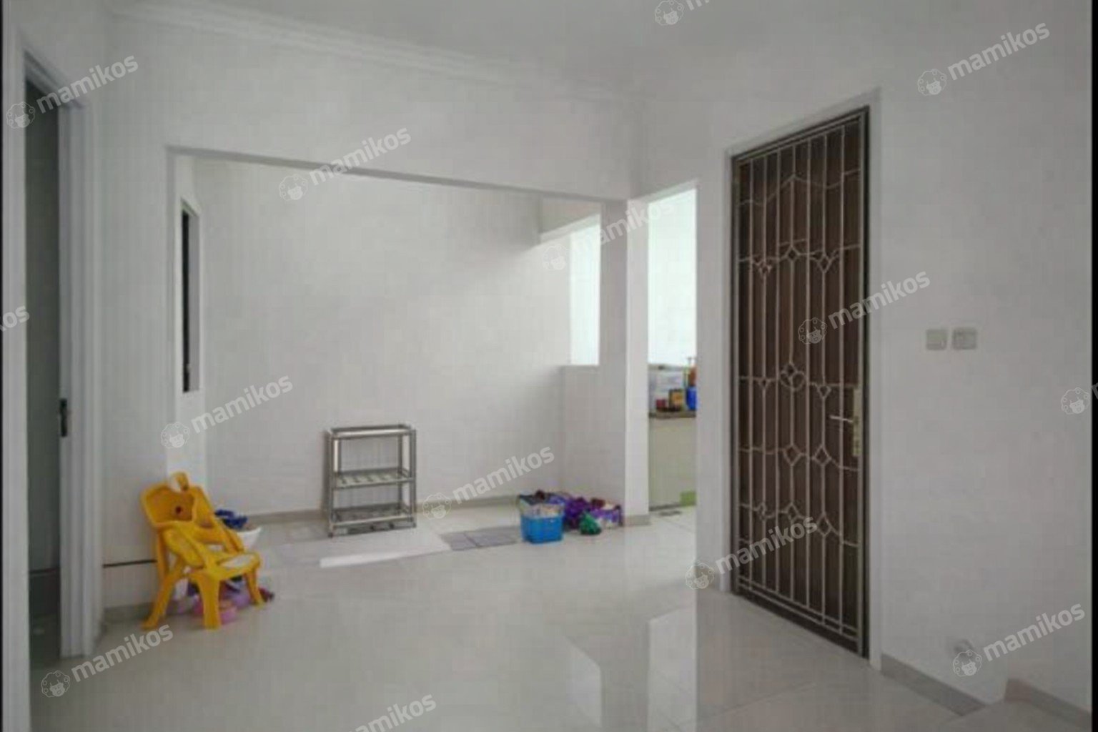 Rumah 2 Kamar Tidur 2 Kamar Mandi 3 Lantai Meruya Jakarta Barat - Photo 4