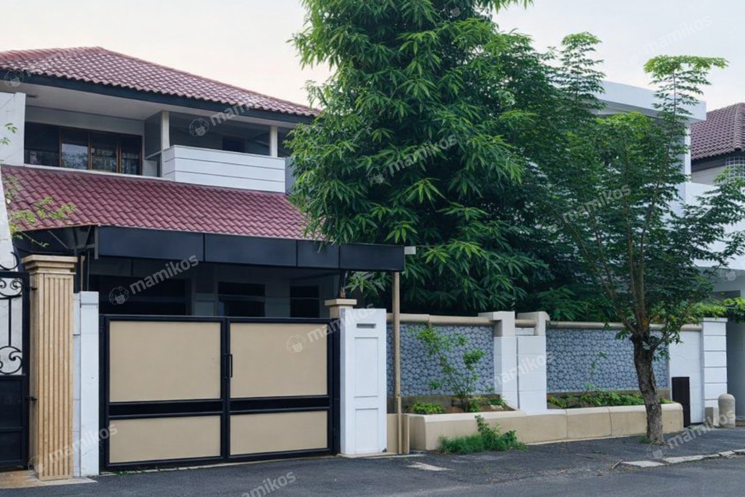 Rumah 4KT 3KM Kebon Jeruk Jakarta Barat