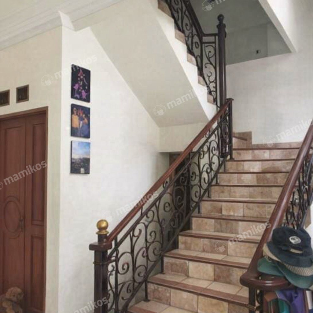 Rumah Sertifikat SHM 5 Kamar Tidur 4 Kamar Mandi Kelapa Gading Jakarta Utara - Photo 2