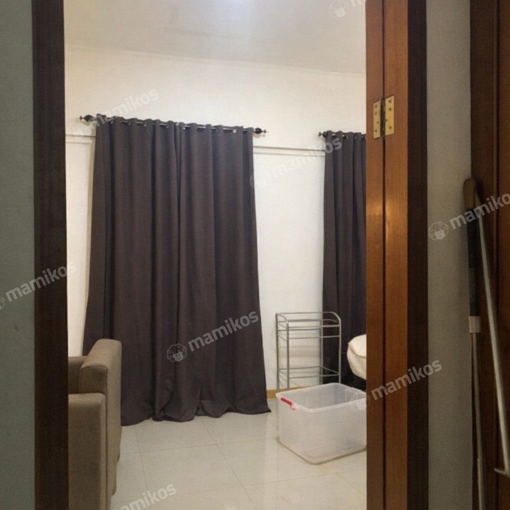 Rumah Sertifikat SHM 2 Kamar Tidur 2 Kamar Mandi Kebon Jeruk Jakarta Barat - Photo 3