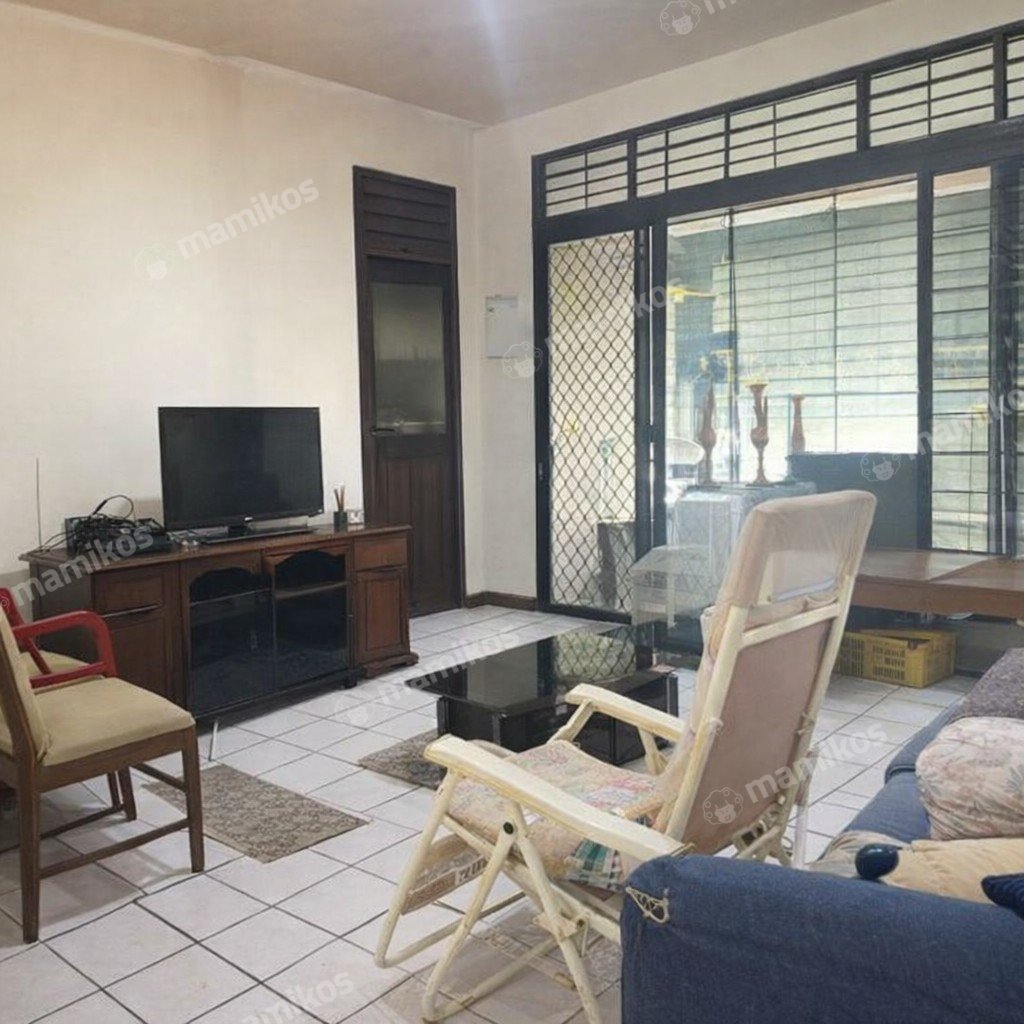 Rumah Sertifikat SHM 3 Kamar Tidur 2 Kamar Mandi Kebayoran Baru Jakarta Selatan - Photo 4