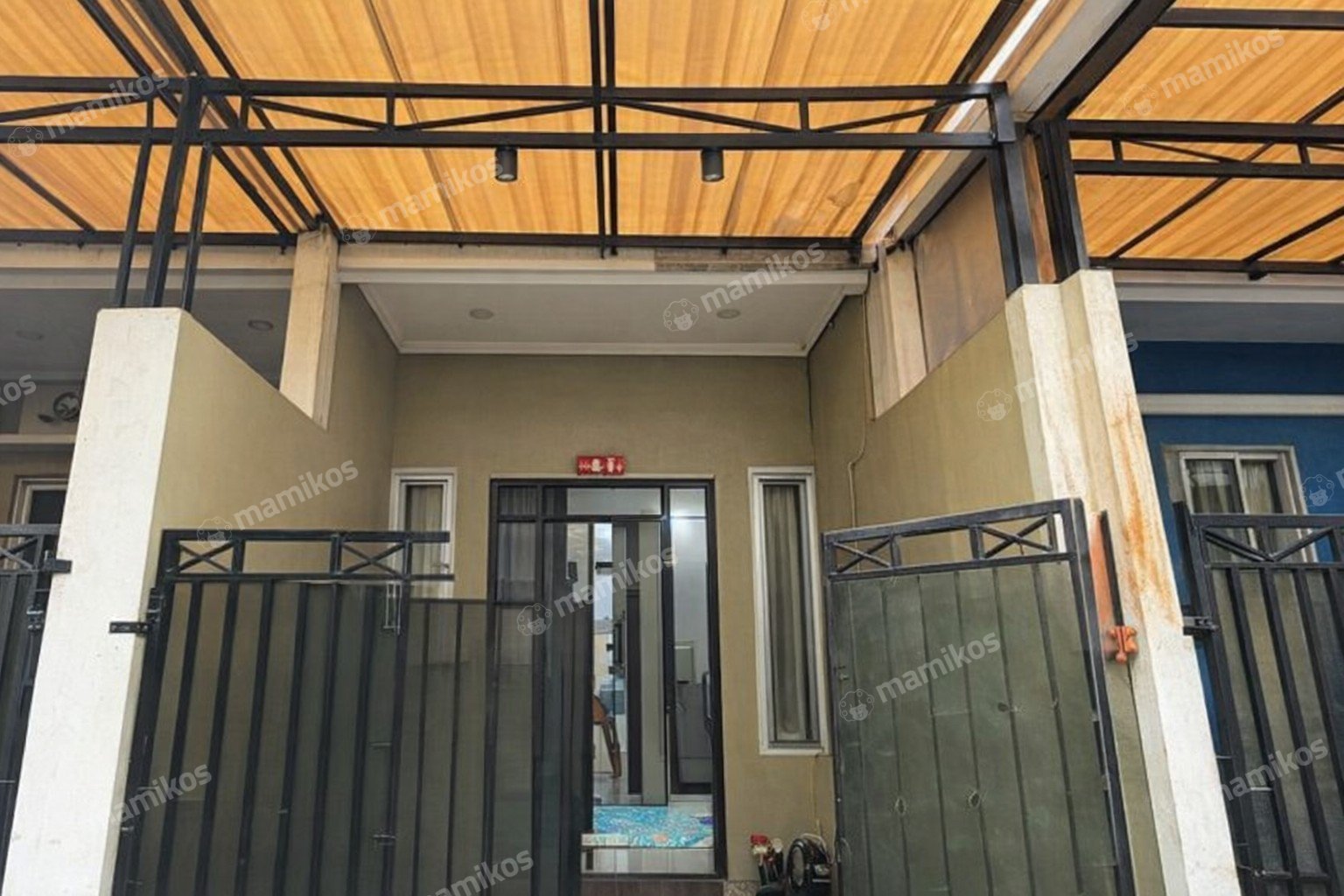 Rumah Sertifikat SHM 3 Kamar Tidur 3 Kamar Mandi Tanjung Duren Jakarta Barat