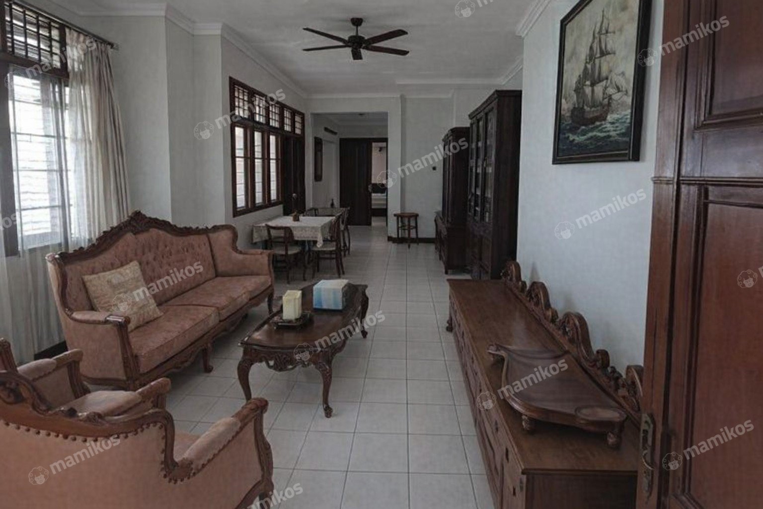 Rumah 6 Kamar Tidur 3 Kamar Mandi 1 Lantai Meruya Jakarta Barat - Photo 2