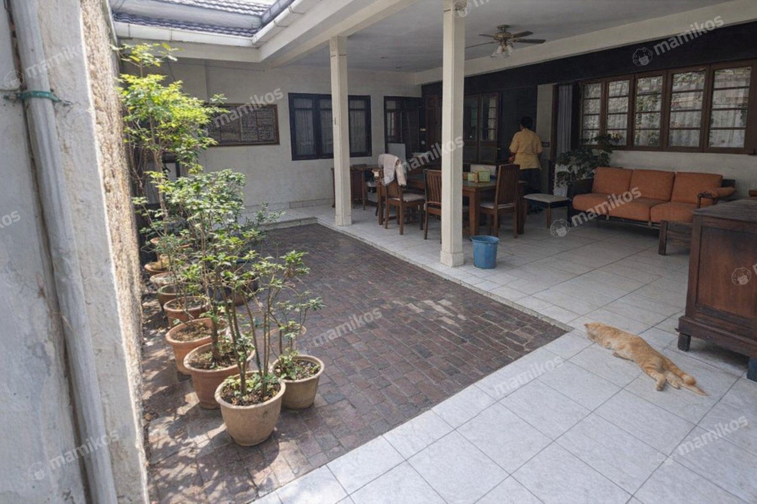 Rumah 6 Kamar Tidur 3 Kamar Mandi 1 Lantai Meruya Jakarta Barat - Photo 4