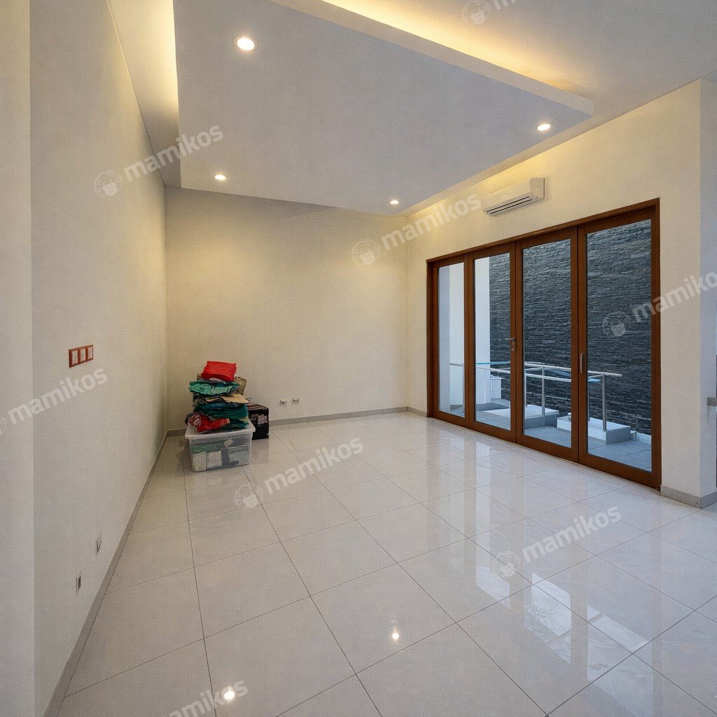Rumah Sertifikat SHM 4 Kamar Tidur 4 Kamar Mandi Pondok Indah Jakarta Selatan - Photo 5