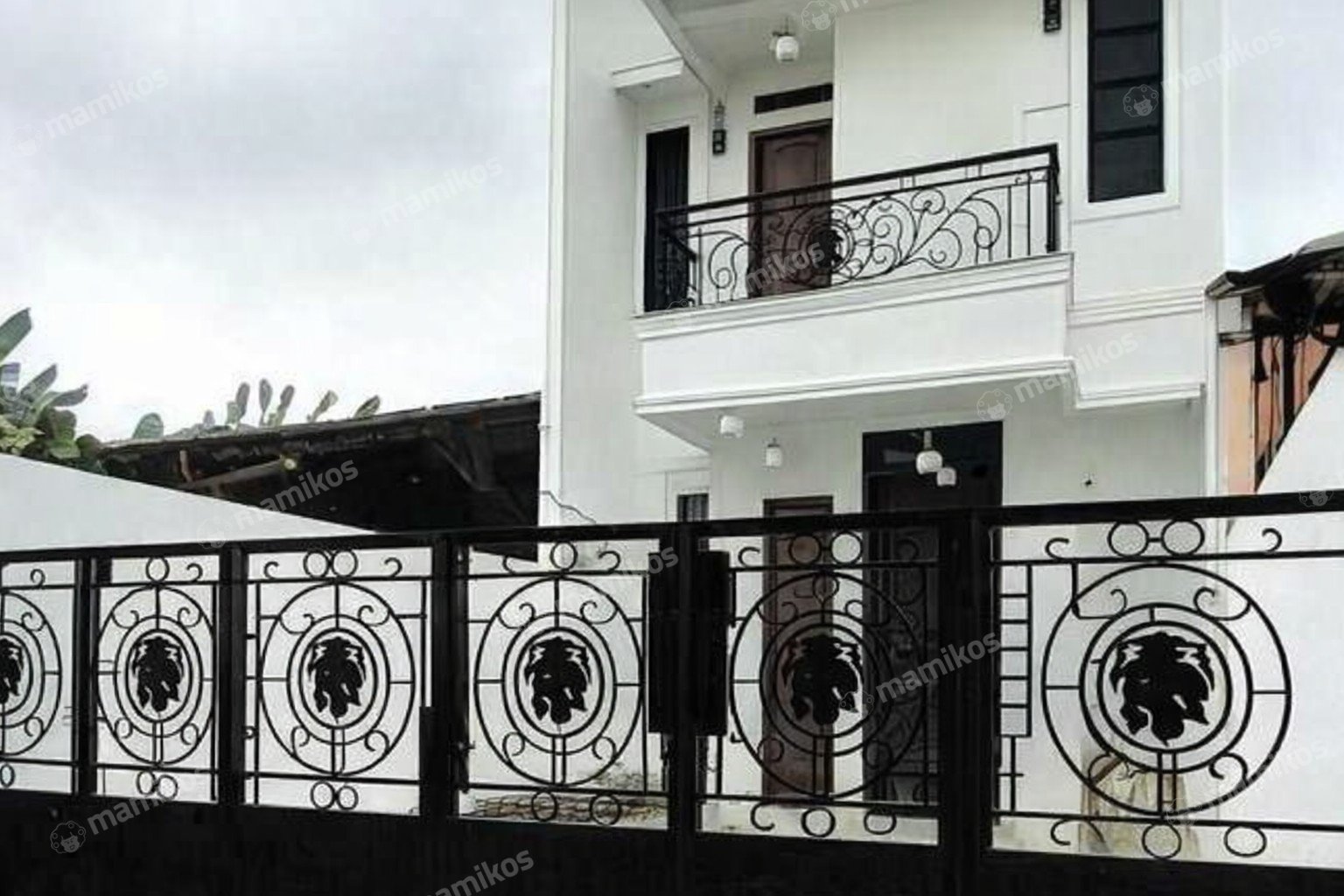 Rumah Sertifikat SHM 4 Kamar Tidur 3 Kamar Mandi Cijantung Jakarta Timur
