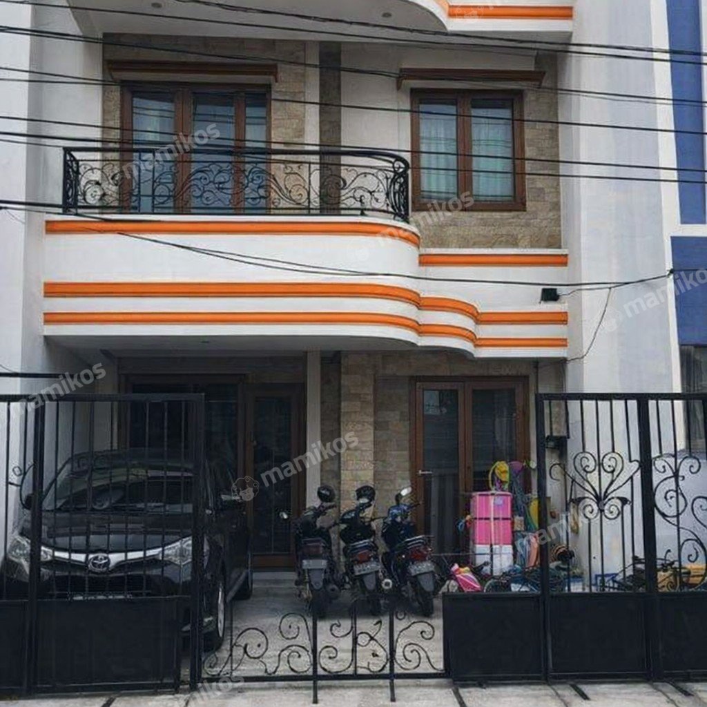 Rumah Sertifikat SHM 4 Kamar Tidur 2 Kamar Mandi Taman Ratu Jakarta Barat - Photo 2