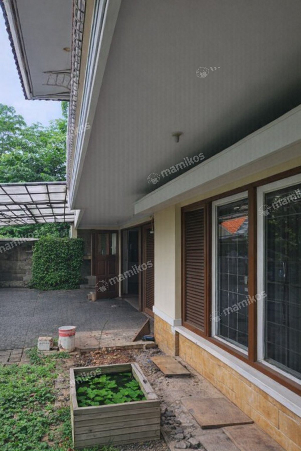 Rumah Sertifikat HGB 4 Kamar Tidur 5 Kamar Mandi Kebayoran Baru Jakarta Selatan - Photo 3