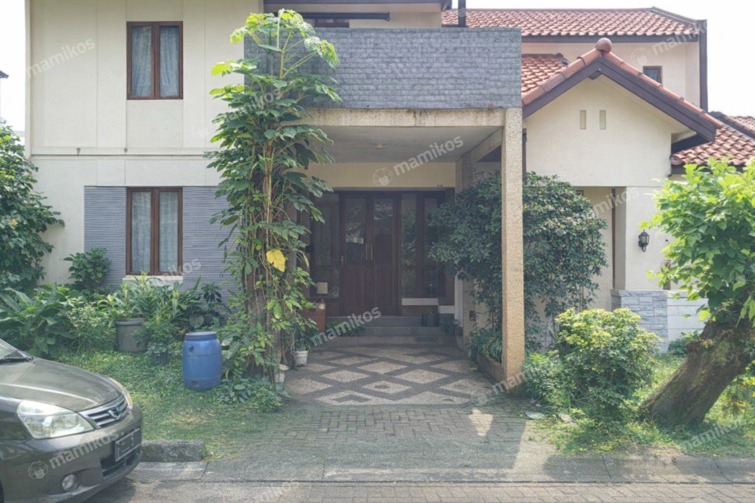 Rumah 4 Kamar Tidur 2 Kamar Mandi 2 Lantai Kota Wisata Jakarta Timur