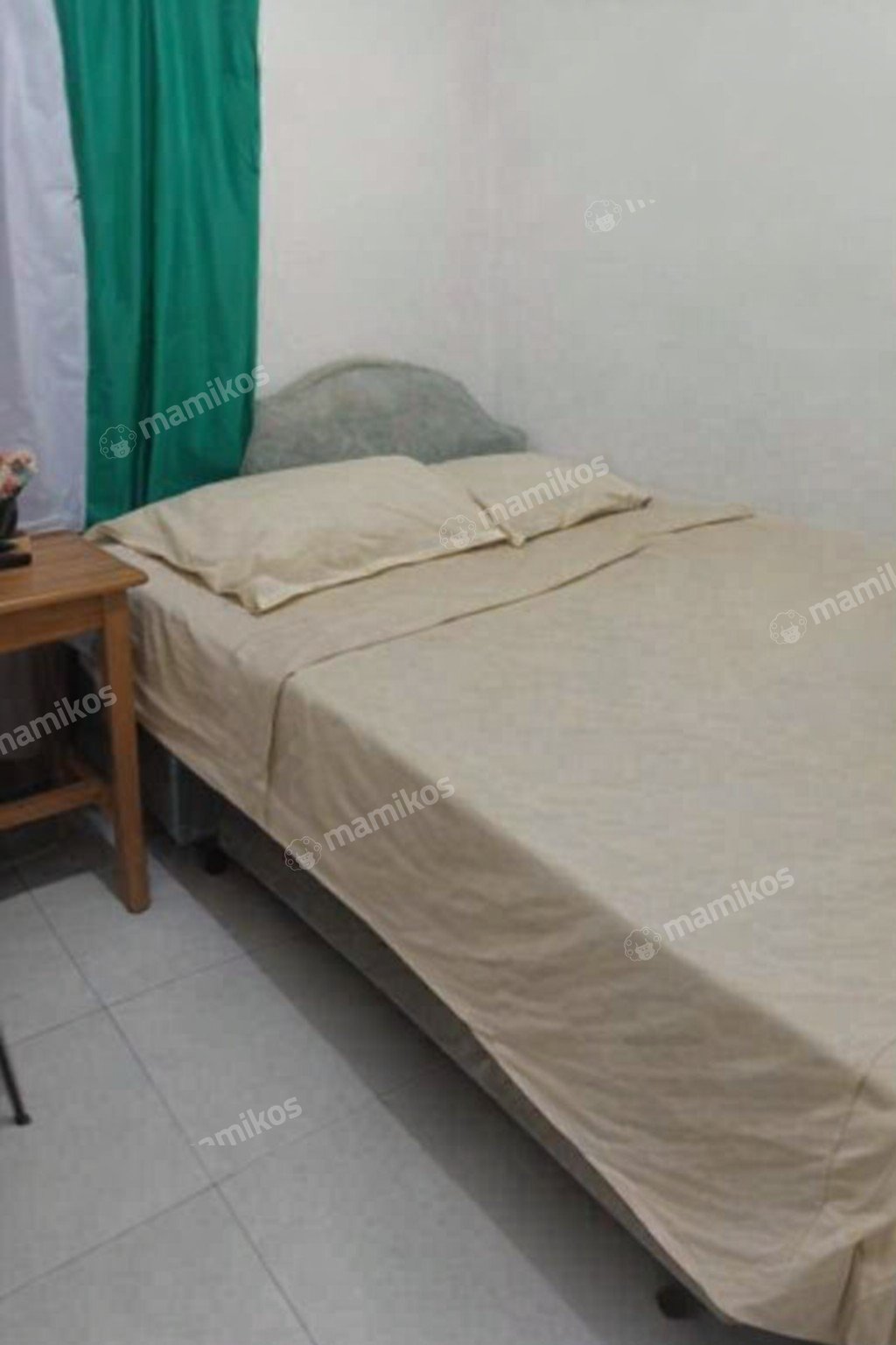 Rumah 4 Kamar Tidur 2 Kamar Mandi 2 Lantai Kota Wisata Jakarta Timur - Photo 2