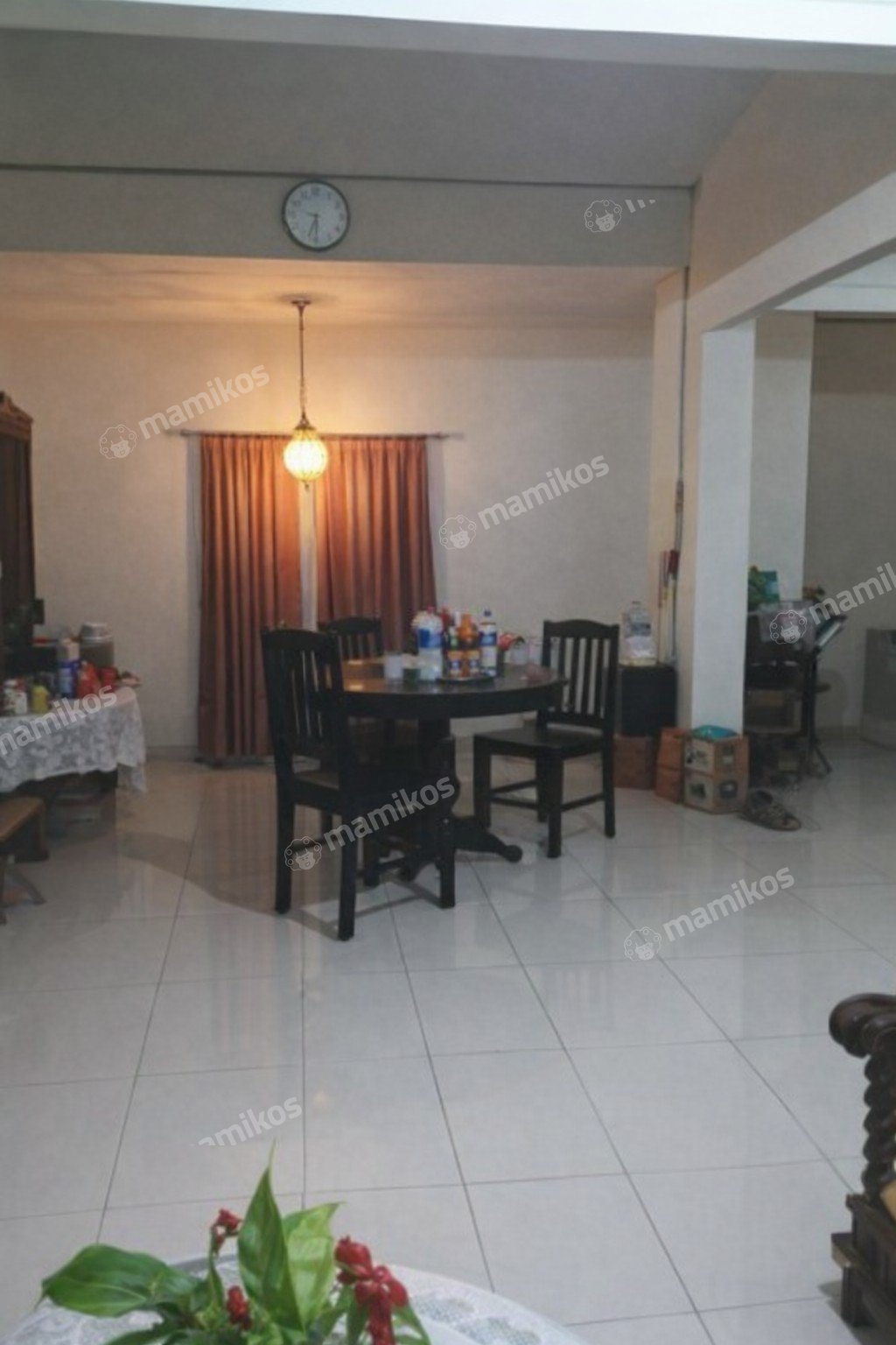 Rumah 4 Kamar Tidur 2 Kamar Mandi 2 Lantai Kota Wisata Jakarta Timur - Photo 3