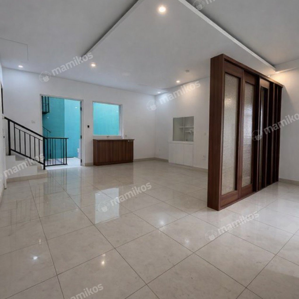 Rumah Sertifikat SHM 3 Kamar Tidur 3 Kamar Mandi Kembangan Selatan Jakarta Barat - Photo 4