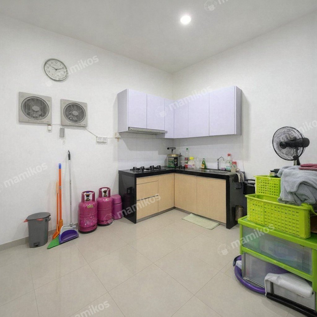 Rumah Sertifikat SHM 4 Kamar Tidur 3 Kamar Mandi Taman Ratu Jakarta Barat - Photo 5