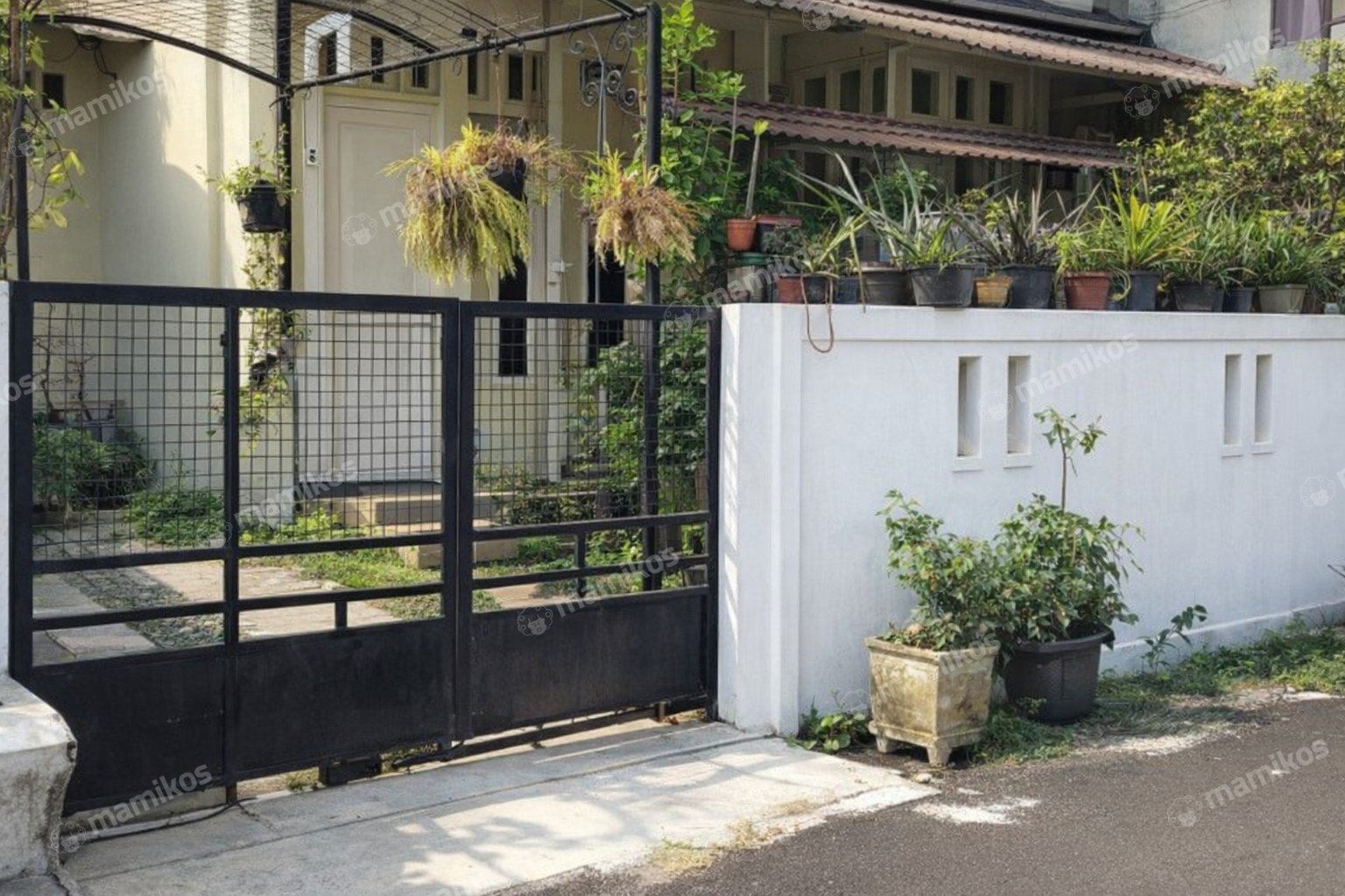 Rumah Sertifikat SHM 2 Kamar Tidur 2 Kamar Mandi Duren Sawit Jakarta Timur