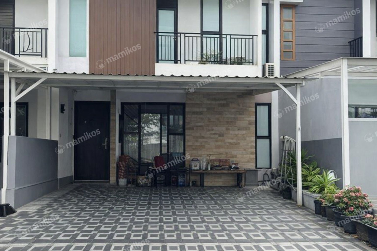 Rumah Sertifikat PPJB 3 Kamar Tidur 3 Kamar Mandi Metland Puri Jakarta Barat