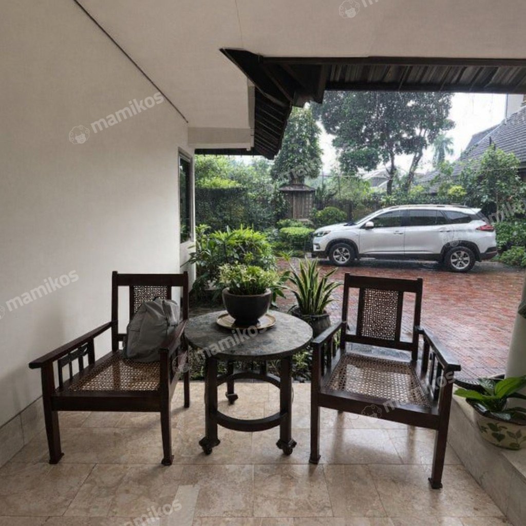 Rumah 4 Kamar Tidur 2 Kamar Mandi Cipete Jakarta Selatan - Photo 2