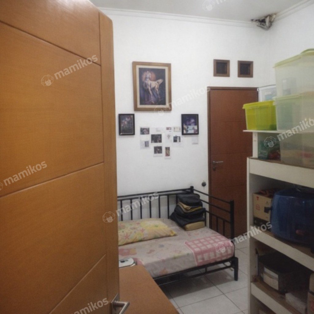 Rumah Sertifikat SHM 5 Kamar Tidur 2 Kamar Mandi Rawamangun Jakarta Timur - Photo 5